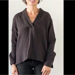 Xirena‎ Ava Chelsea Gauze Cotton Top Gray Long Sleeve V-Neck Women’s Size Small